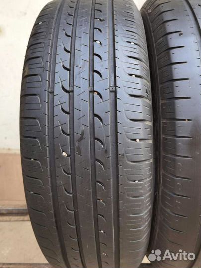 Goodyear EfficientGrip SUV 4x4 215/60 R17 96H