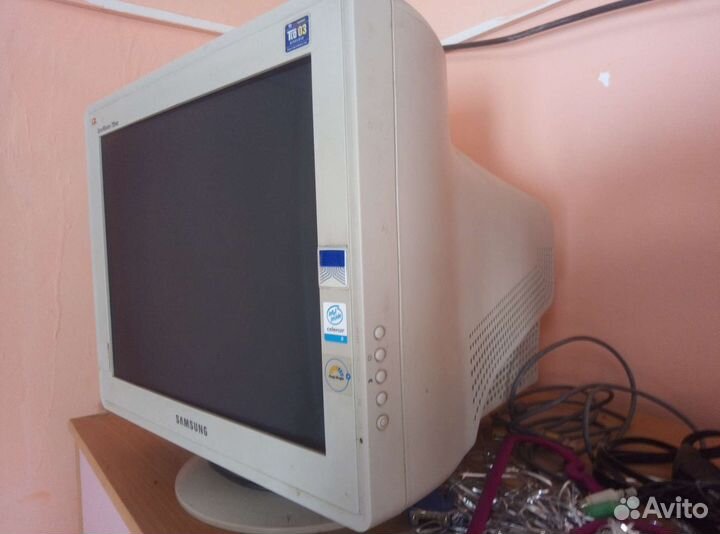 Монитор Samsung 17 дюймов