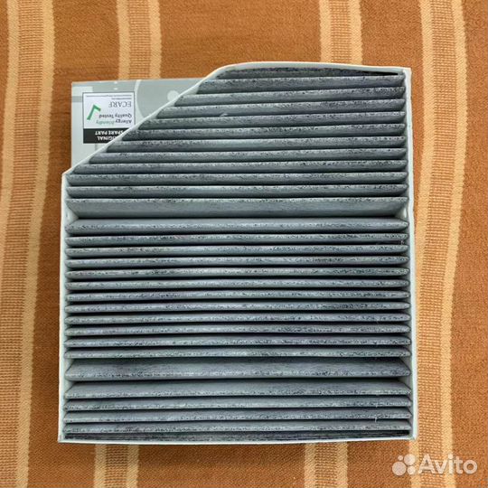 Фильтр салонный угольный для Мерседес A1678350400