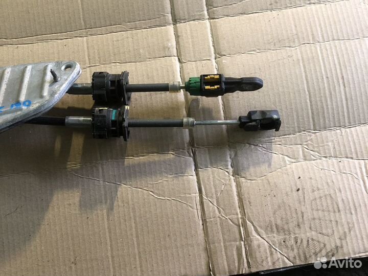 Toyota auris e180 трос передач