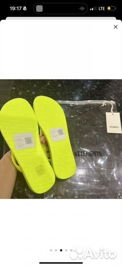Сланцы Vetements оригинал