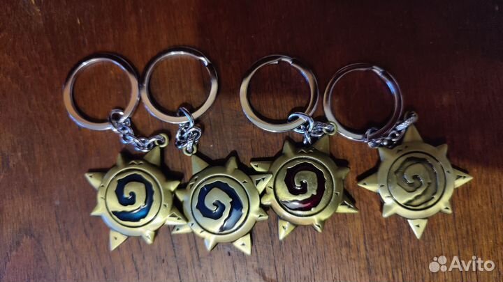 Брелоки Hearthstone разные