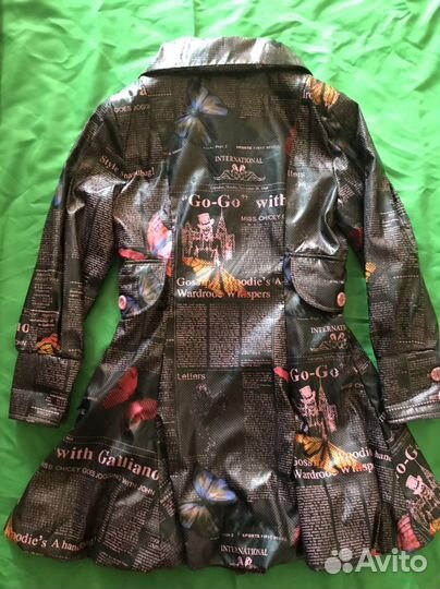 Плащ для девочки