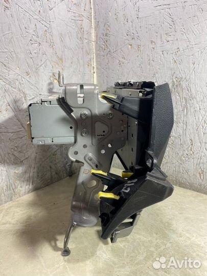 Штатная магнитола Toyota Camry 50