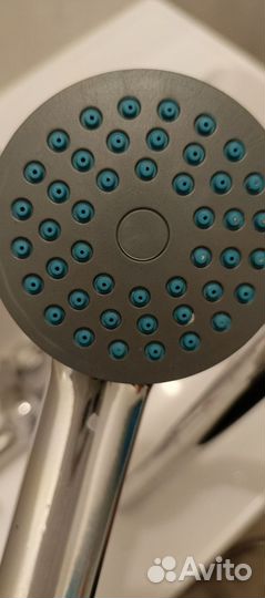 Смеситель для ванны