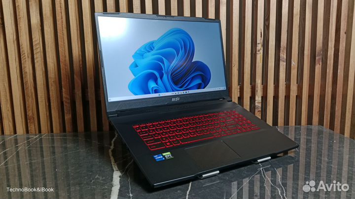 Игровой ноутбук MSI Katana GF76 на RTX