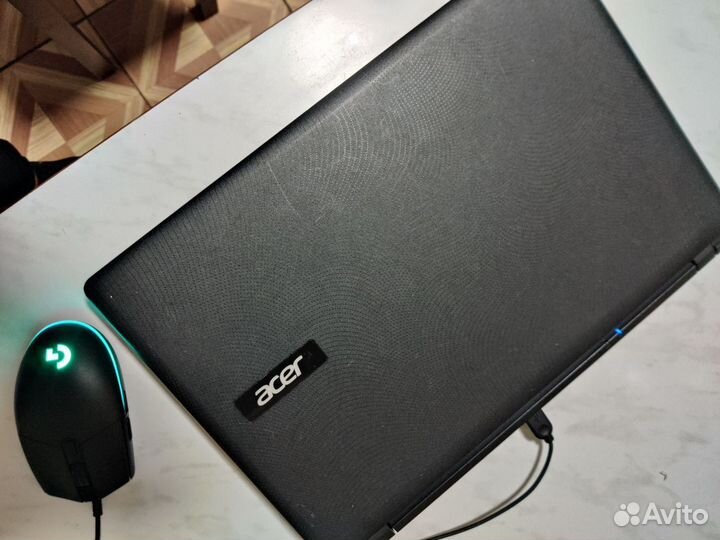 Ноутбук Acer Aspire ES1-521
