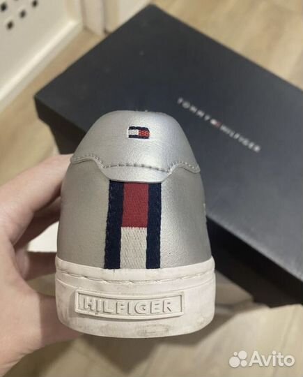 Tommy hilfiger кеды