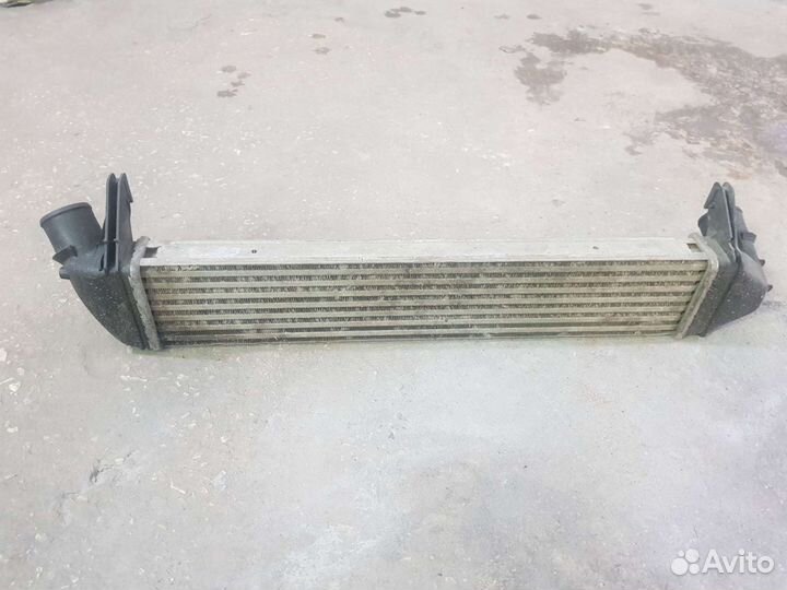 Радиатор интеркулера duster