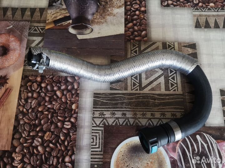 Патрубок от печки к теплообменику EGR Ford Tranzit