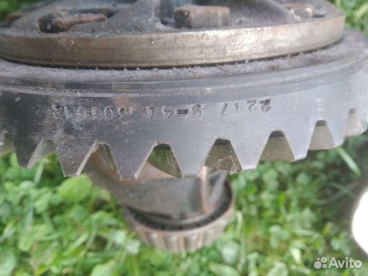 Редуктор под переборку