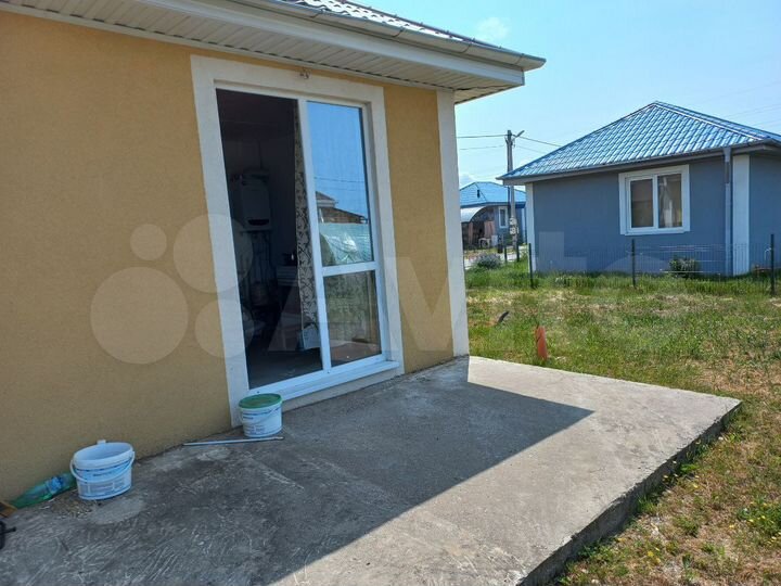 Дом 37,8 м² на участке 3 сот.