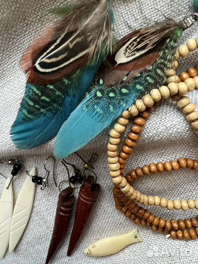 Набор бижутерии (перья, дерево) / эко бижутерия