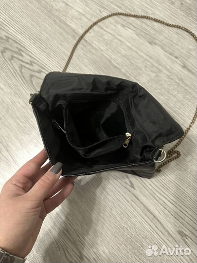 Клатч женский через плечо на цепочке