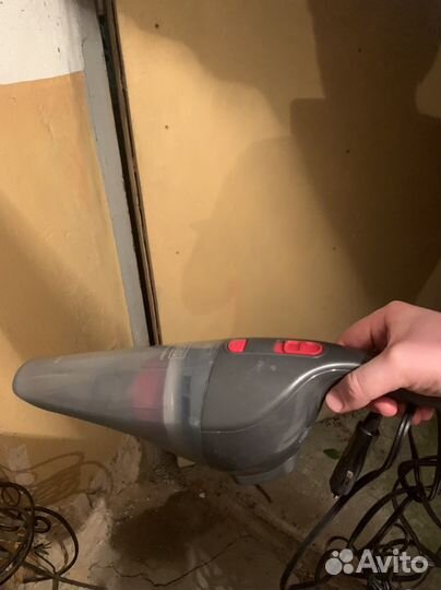Автомобильный пылесос black decker