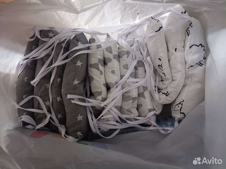 Бортики в кроватку 12шт