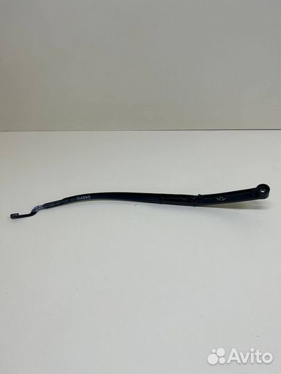 Поводок стеклоочистителя передний правый Kia Ceed
