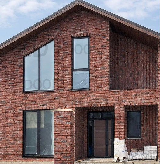 Металлическая входная дверь для частного дома