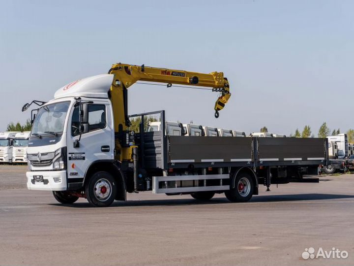 Бортовой грузовик DongFeng C80L с КМУ HYVA, 2024