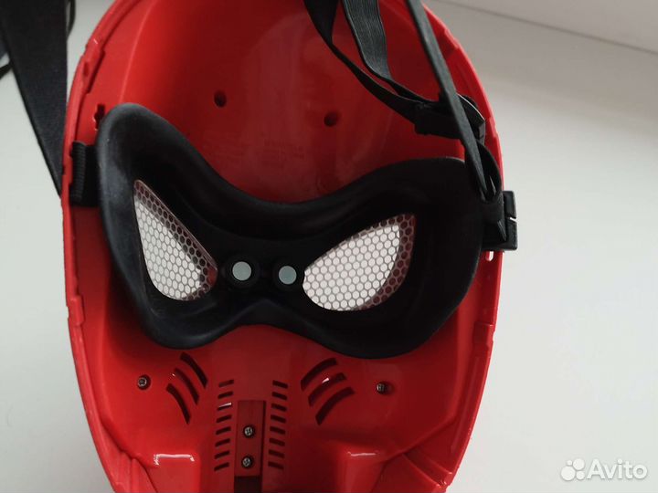 Маска человека паука