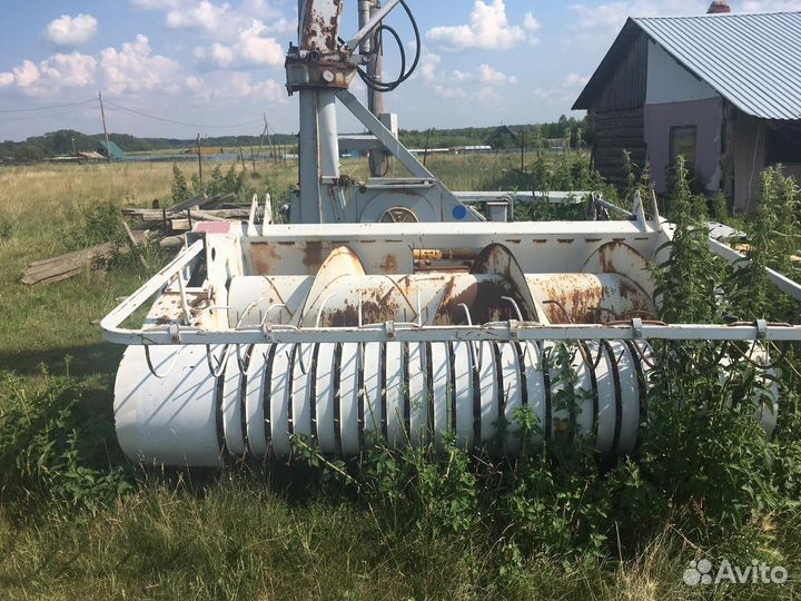 Комбайн Гомсельмаш КДП-3000 (Палессе FT40), 2008