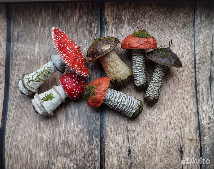 Ватные ёлочные игрушки грибы