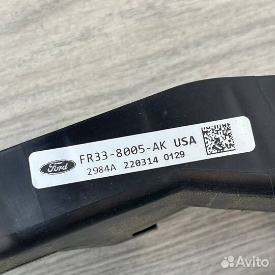 Радиатор охлаждения от перформанс Ford Mustang 15+