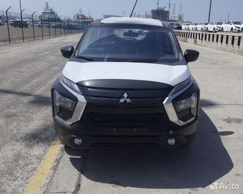 Mitsubishi Xpander 1.5 AT, 2023, 23 км