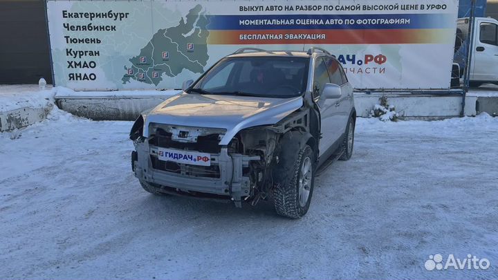 Заглушка потолочная задняя левая Opel Antara (C105