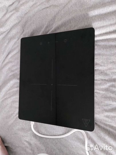 Переносная индукционная панель Tillereda