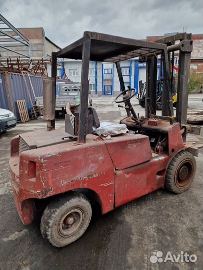 Вилочный погрузчик Balkancar Record ДВ 1792, 2011