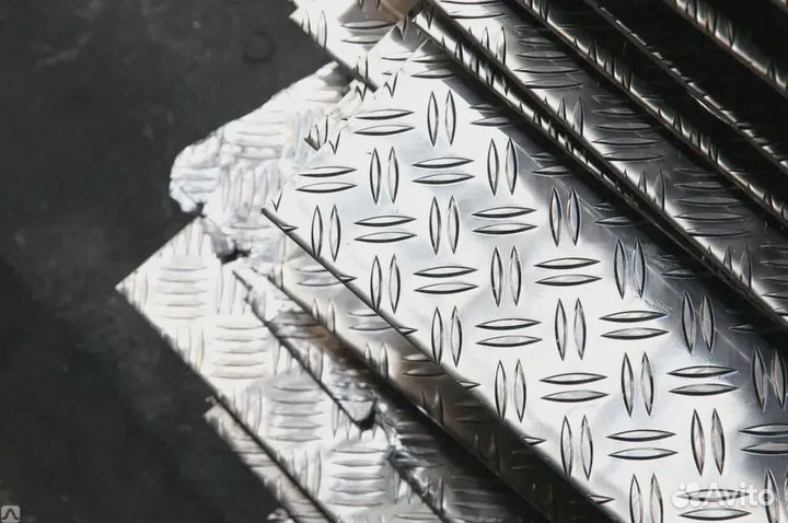 Лист рифленый