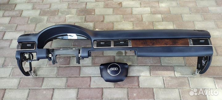 Ауди А6С5 Торпедо Airbag SRS Синий цвет 2003.г б\у