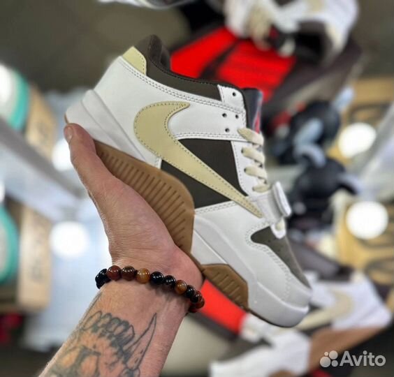 Кроссовки мужские nike air jordan travis scott