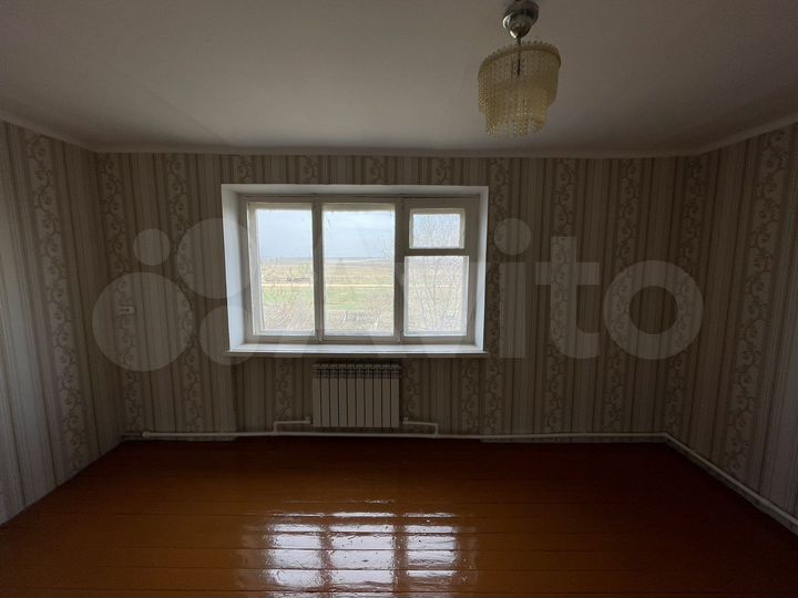 Комната 14 м² в 2-к., 2/2 эт.