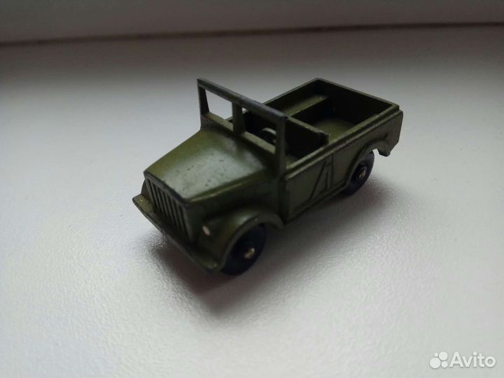 Модель автомобиля СССР Газ 69 тпз