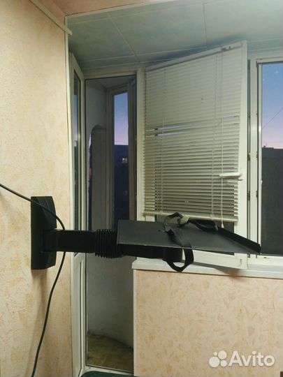 Подставка для телевизора