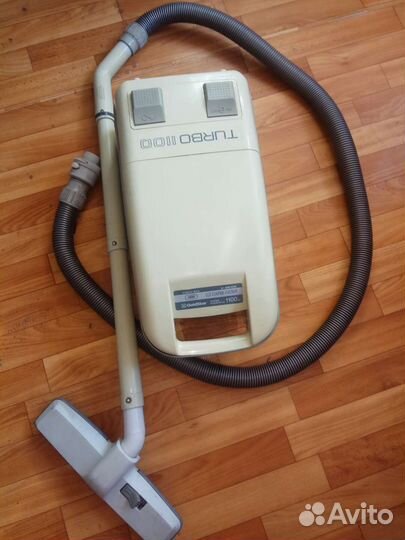 Пылесос с мешком для сбора пыли