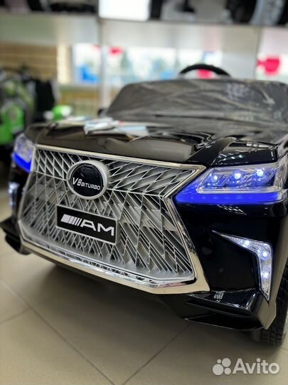 Электромобиль Lexus Черный