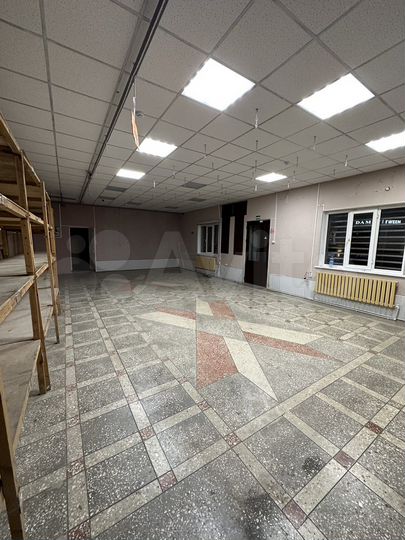 Торговая площадь, 100 м²