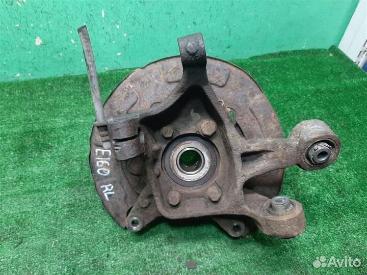 Кулак задний левый Subaru Legacy/ Outback BM/B14