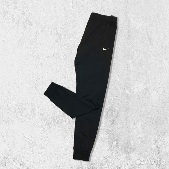 Спортивный костюм Nike