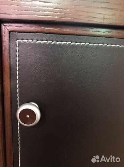 Витрина угловая