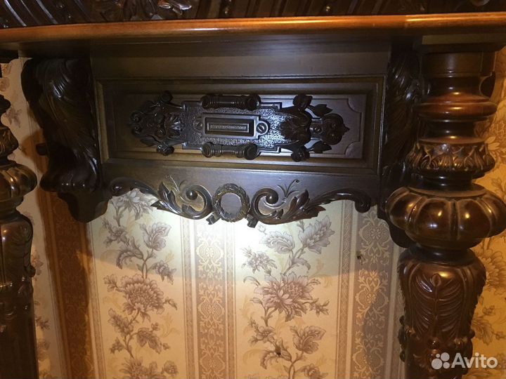 Зеркало - консоль для прихожей