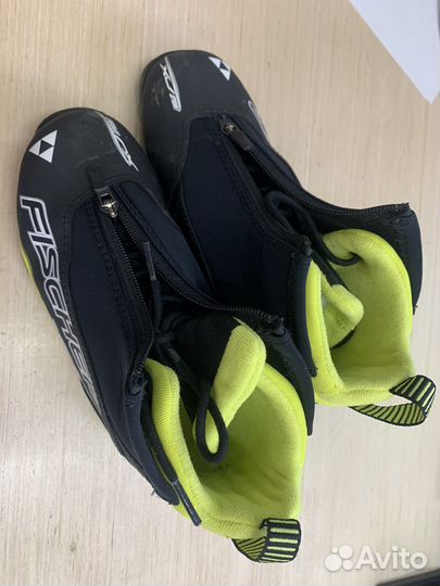 Лыжные ботинки детские фирмы Fischer