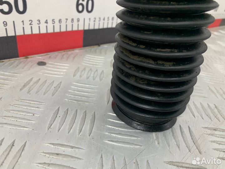 Б/У пыльник рулевой рейки передний левый Toyota