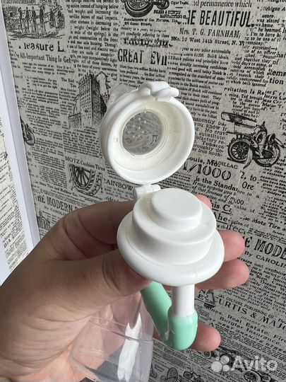 Ниблер с силиконовой сеткой для прикорма