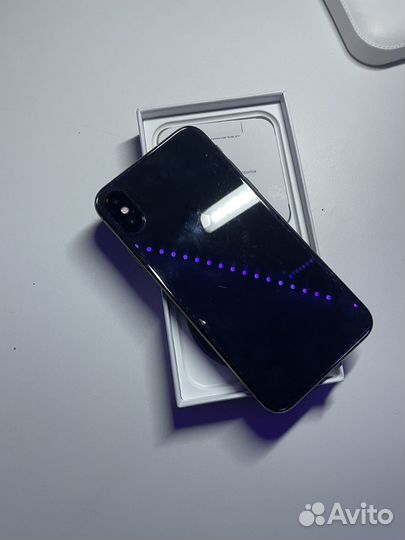 iPhone X, 64 ГБ