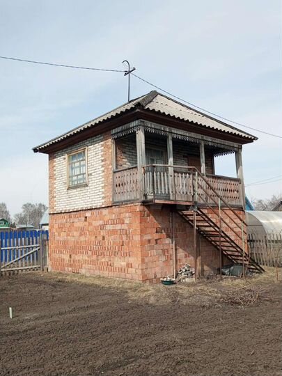 Дом 40 м² на участке 4 сот.
