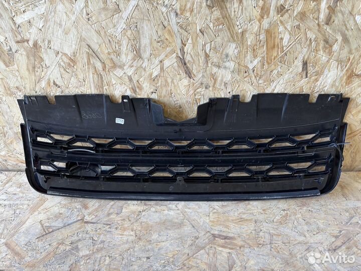 Решетка радиатора Discovery Sport L550 FK728A100CAW